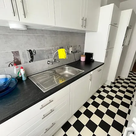Spacious 2 Bedroom App In The Center With Balcony Apartamento *